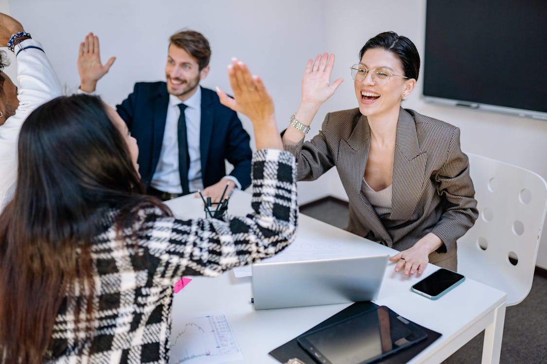 Beyond Valentine’s Day: The Power of Appreciation in the Workplace